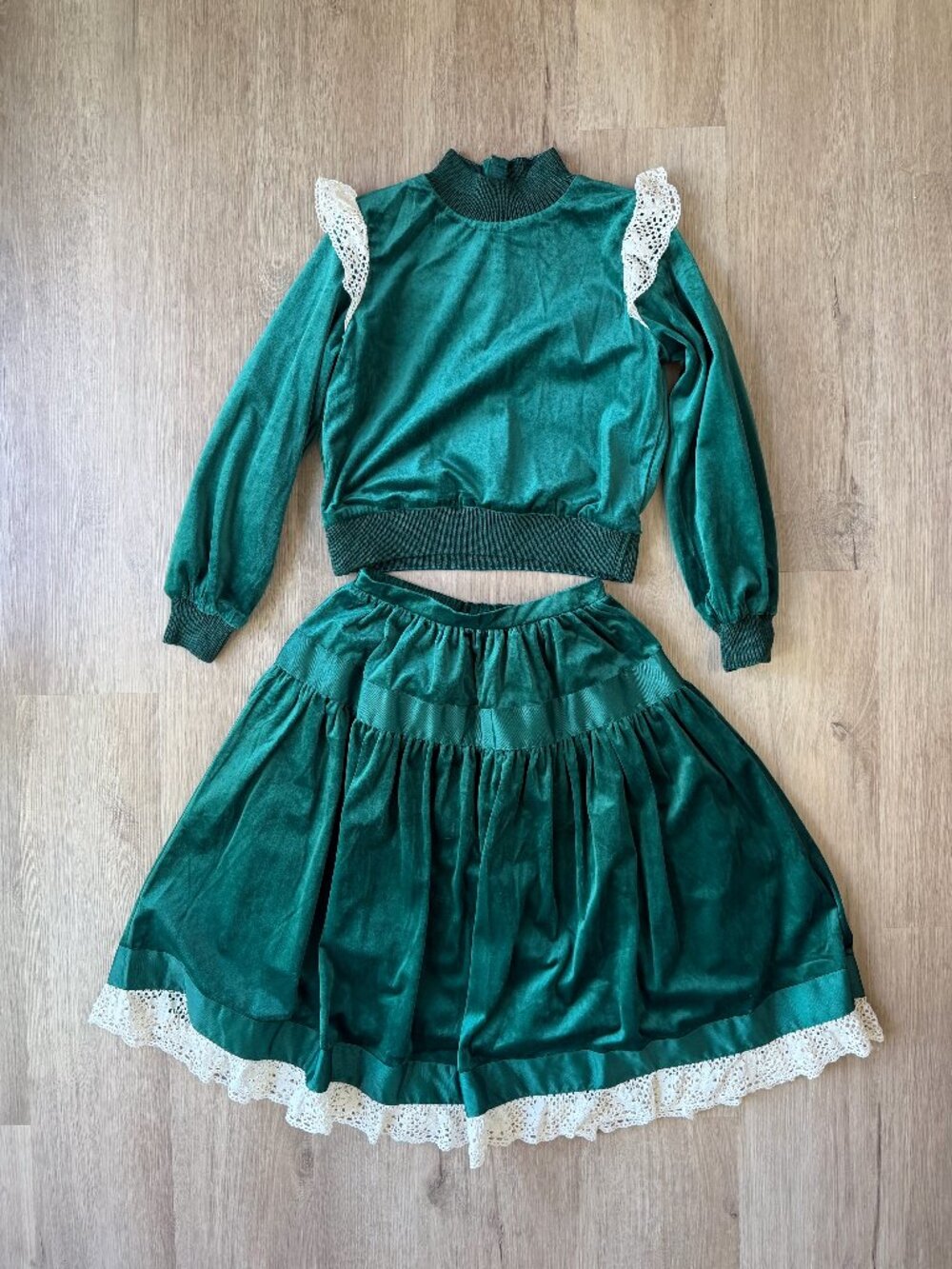 The Middle Daughter Velvet Skirt & Top Set Size 13 / 14